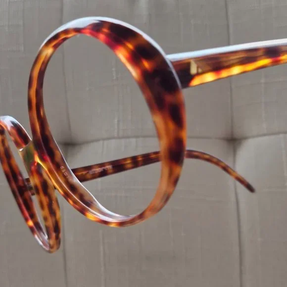 Liz Claiborne Women Eyeglasses Vintage Glasses Brown Tortoise LC. NO 22 140 - Picture 4 of 12